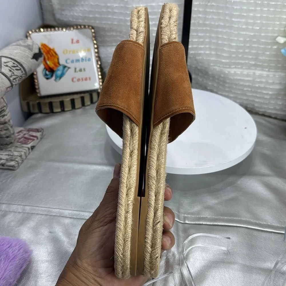 (S1) Tory Burch Benton Double T - Leather and Suede Logo Flats, Size 9.5 M